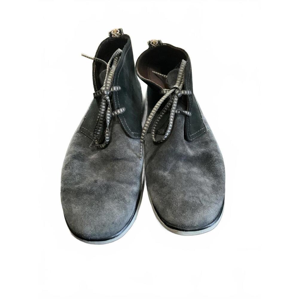 UGG Men's Casual  Two Tone Suede Chukka Boots Size 9